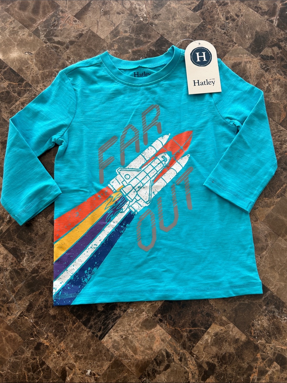 NWT 🆕 Hatley Turquoise Rocket Graphic Long-Sleeve Tee with Rainbow Trail size 2